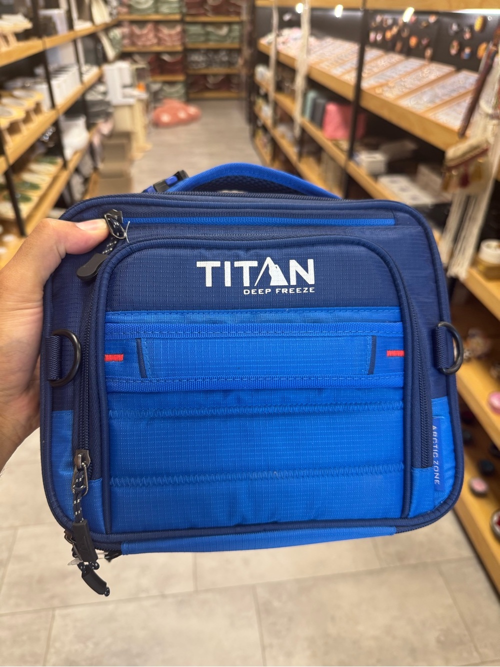 Titan Deep Freeze Blue and Navy Insulated Toiletry/Lunch Bag